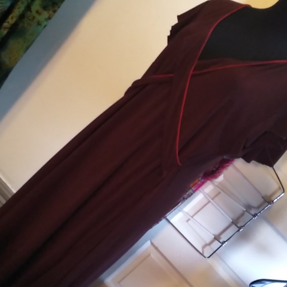 Simple Stylish And Comfortable - image 1